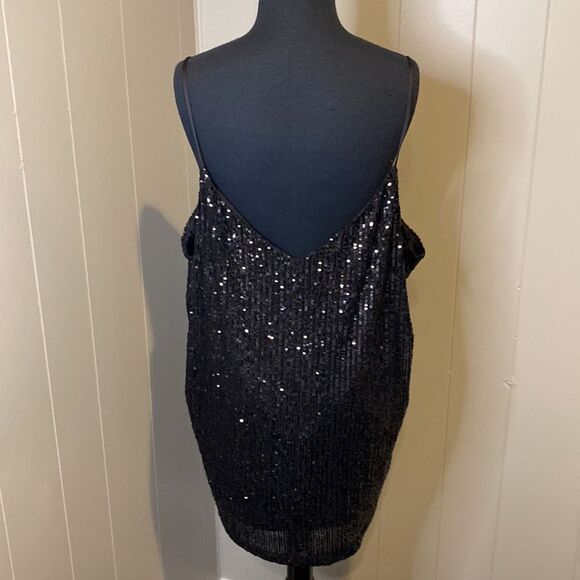 NWT Calvin Klein Women's 1X Sequin Strappy Camisole Top Black Liner Dress - Picture 5 of 8